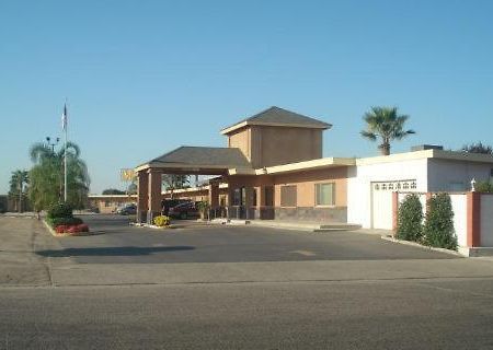Village Inn Тюлери Екстериор снимка